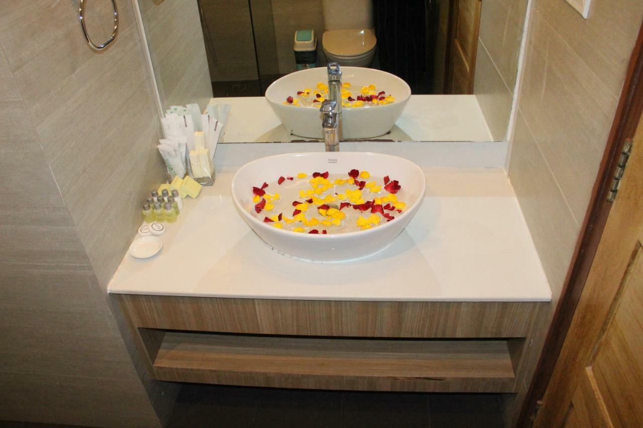 Hotel Lavista Таунджи Экстерьер фото